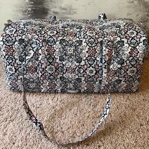 Vera Bradley Large Traveler/Duffle